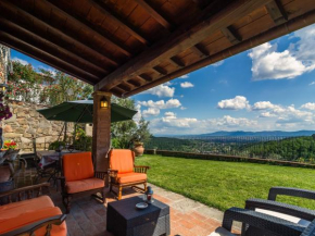 Отель Villa with panoramic view and private garden in the countryside of Pistoia   Питеццио